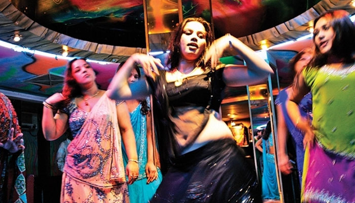 dancebar1-1.jpg