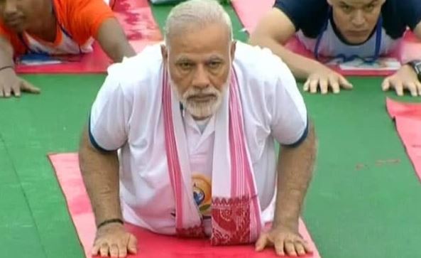 PM-Modi-Yoga-Ranchi.jpg