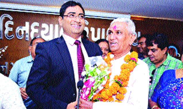 junagadh_mayor.jpg