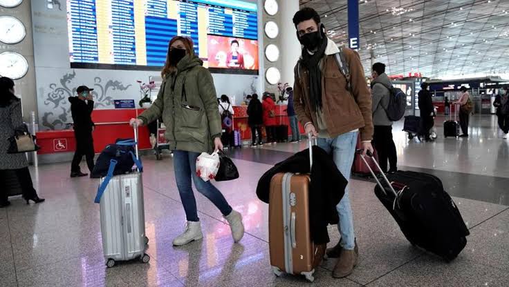 chinese_tourists.jpg