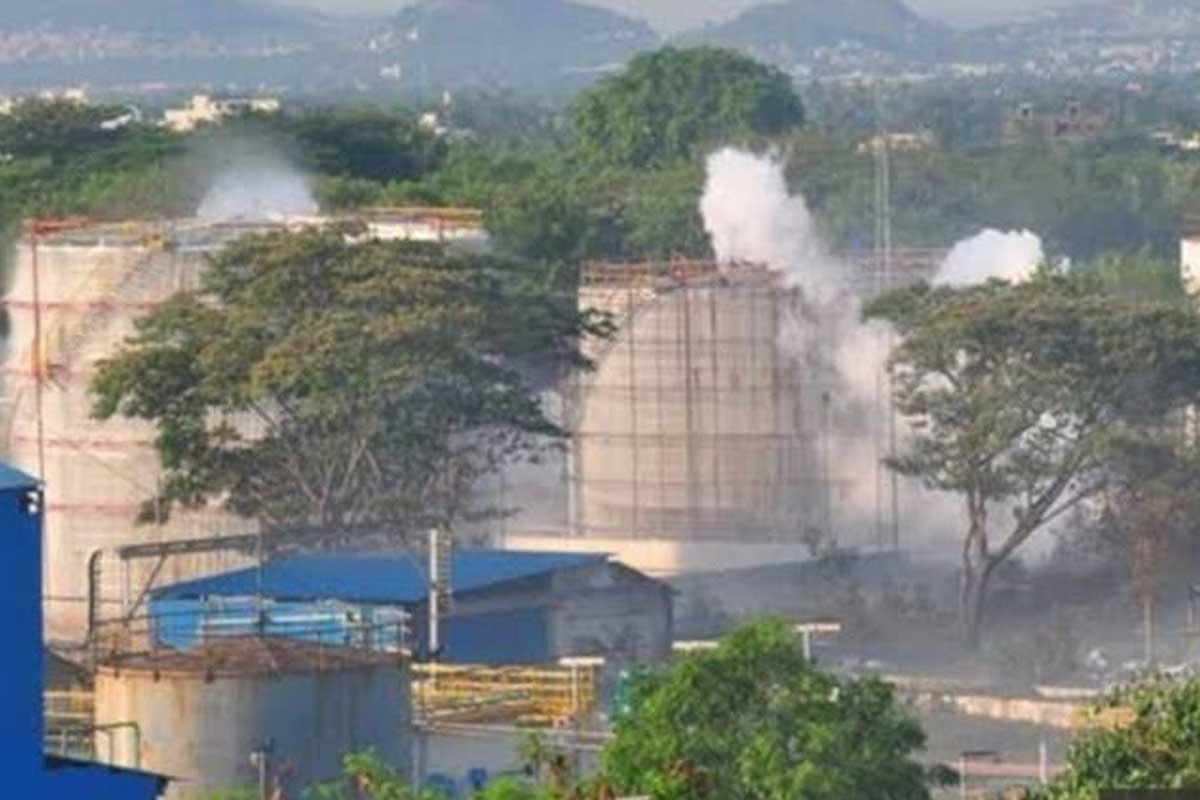 vizag_gas.jpg