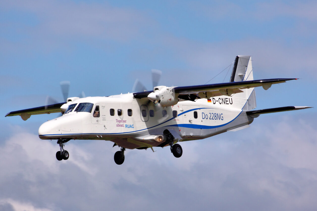 dornier_plane-1280x853.jpg